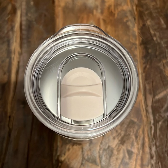 20 oz Stainless Steel Lidded Tumbler, Travel Mug, by Embark - Picture 4 of 6